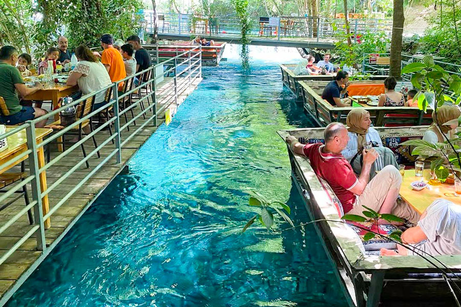 Yuvarlakçay Defne Restaurant, Muğla