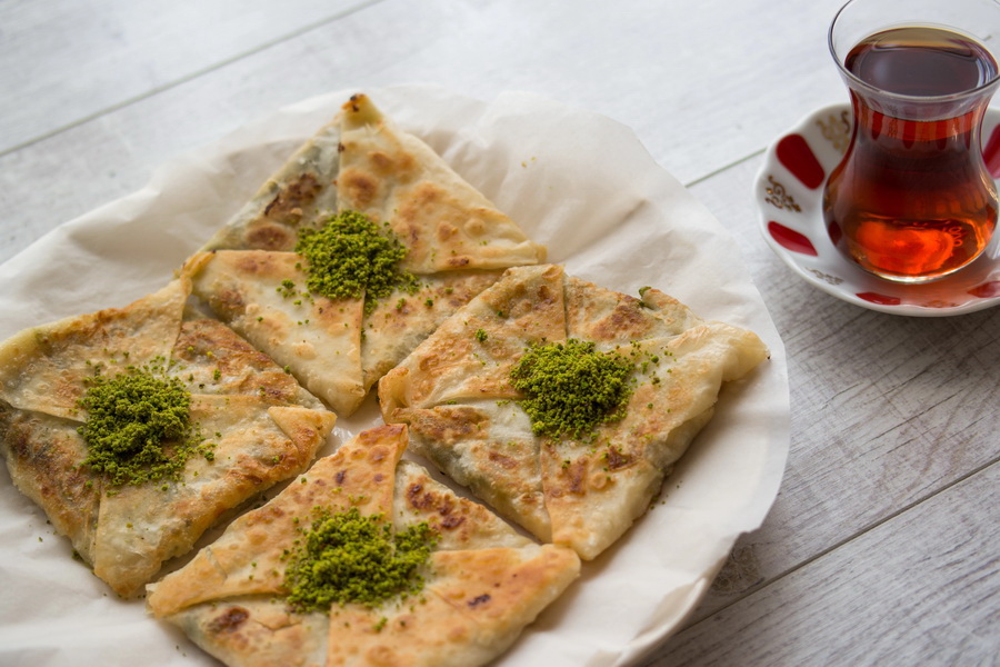 Katmer, Turkish Cuisine