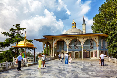 Palacio de Topkapi, Viaje a Turquía