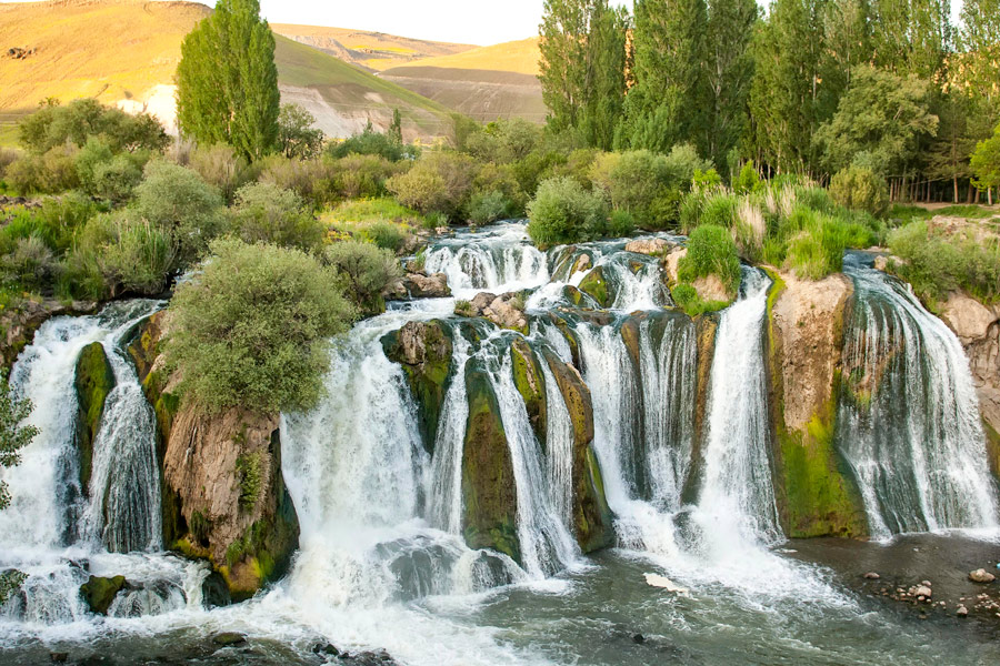 Muradiye Waterfall near Van