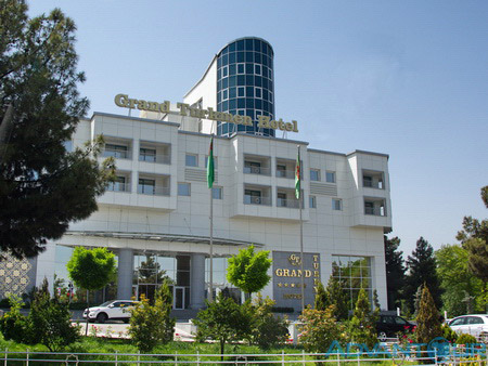 Гостиница Гранд Туркмен