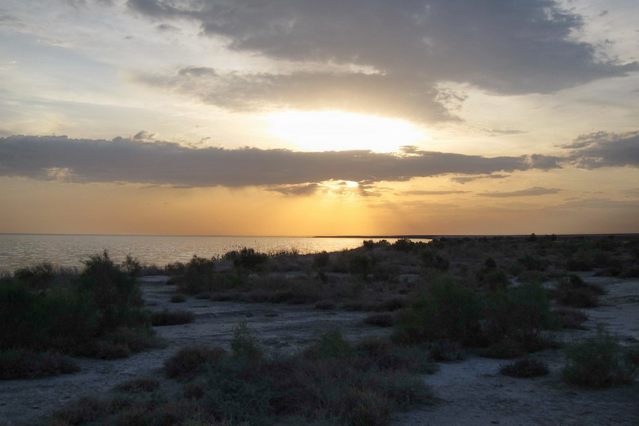 Lakes and springs of Turkmenistan