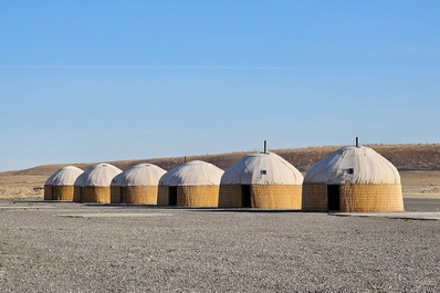 Yurts, Darvaza Yurt Camp