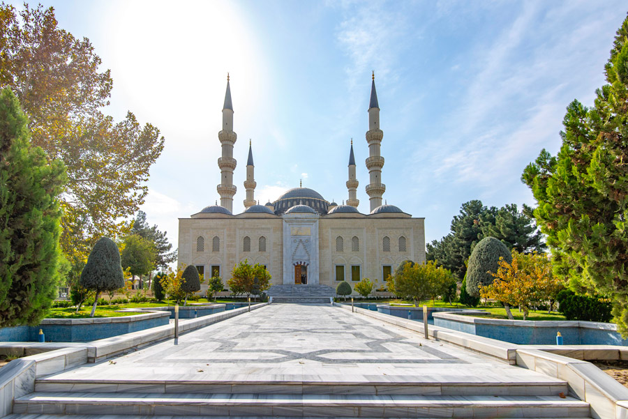 Mezquita de Ertugrul Gazi, Ashgabat