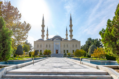 Mezquita de Ertugrul Gazi, Ashgabat