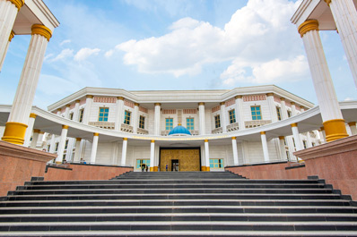 Museo Estatal de Turkmenistán, Ashgabat