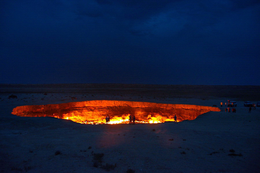 Gas crater