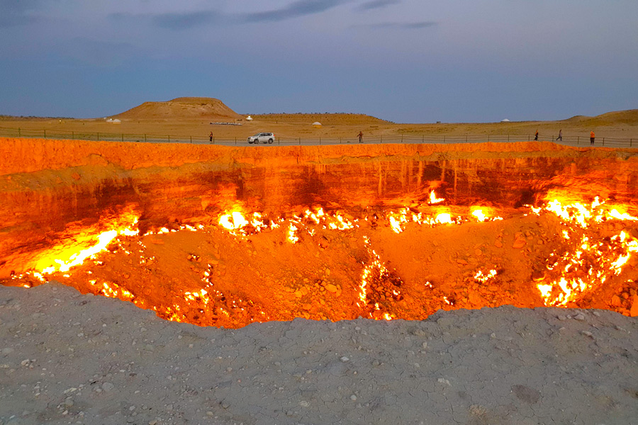 Darvaza Gas Crater