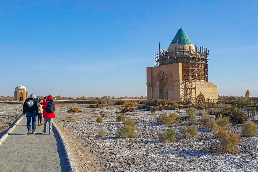 Mausoleum of Sultan Tekesh, Kunya-Urgench
