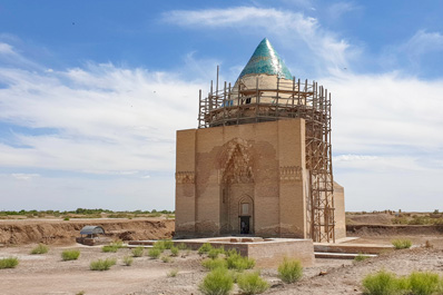 Mausoleum of Sultan Tekesh