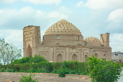 Sultan Ali Mausoleum