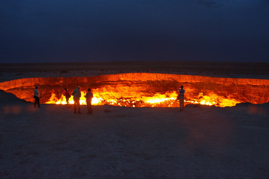 Darvaza gas crater