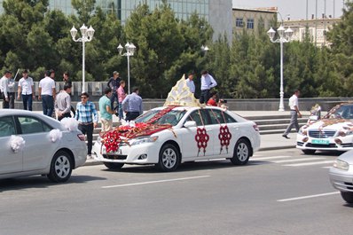 Turkmen traditions