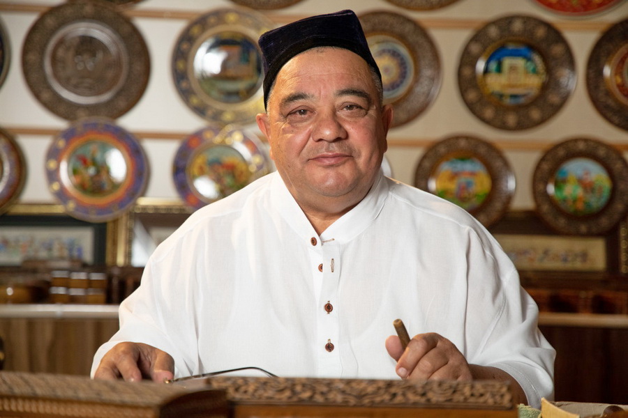 Akmal Azlarov
