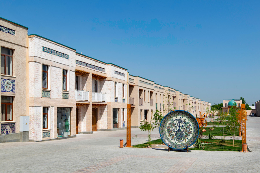 Alisher Nazirov Workshop, Rishtan, Ceramic Artists of Uzbekistan
