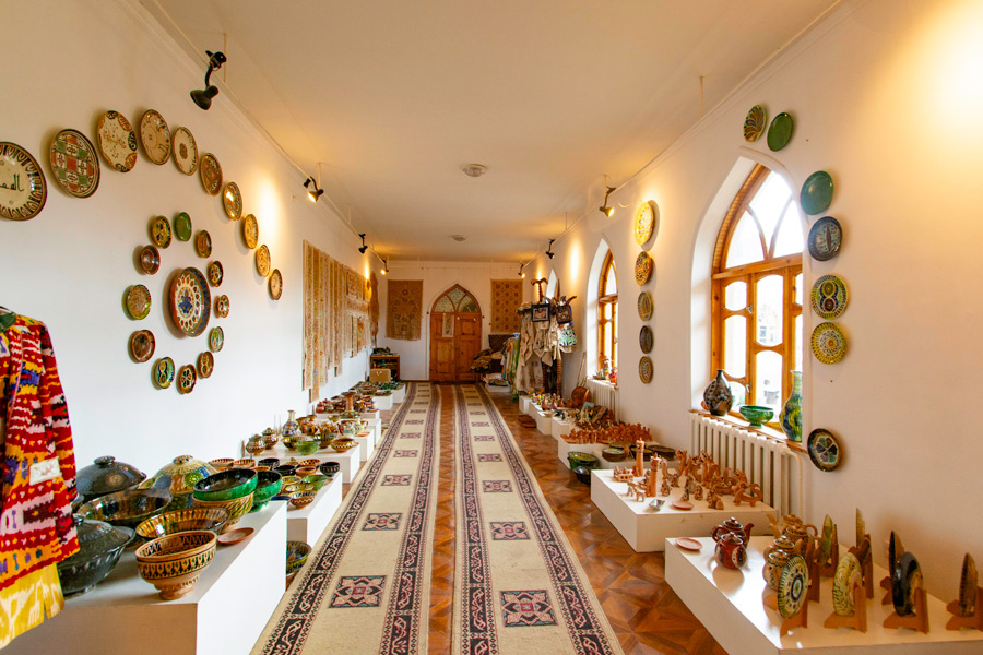 Gijduvan Ceramics Museum