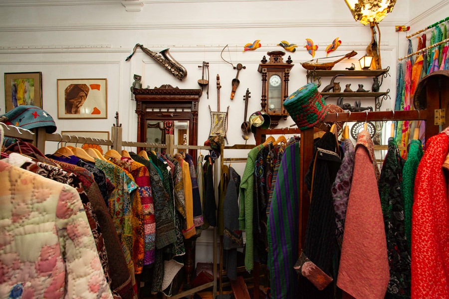 Happy Bird Art Gallery, Samarkand, Textile and Fashion Artisans of Uzbekistan
