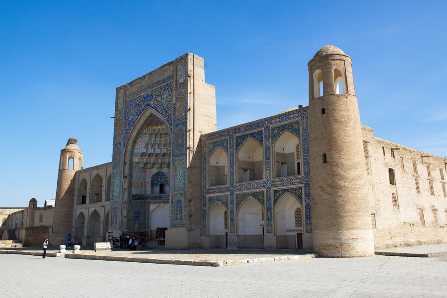 Médersa d`Abdulaziz-khan, Boukhara