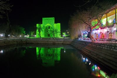 Lyabi-Hauz and Nodir Divan-begi Khanaka, Bukhara