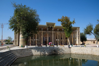 Bolo-Khauz Complex, Bukhara