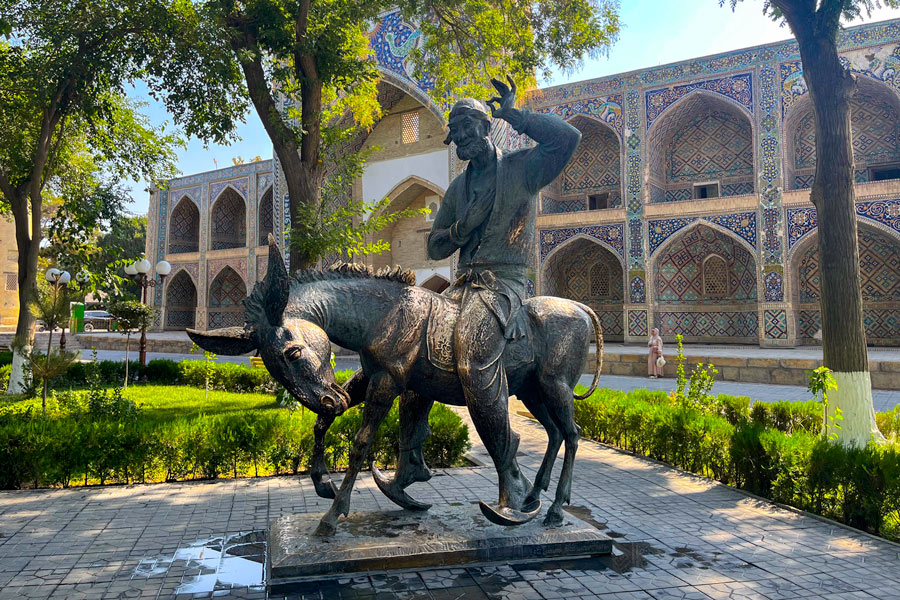 Памятник Ходже Насреддину, Бухара Памятник Ходже Насреддину, Бухара