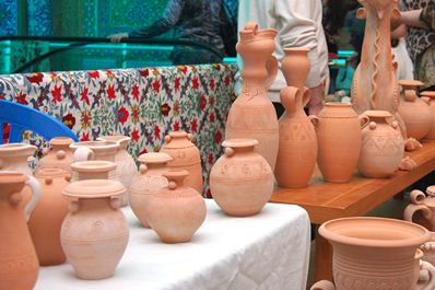 Uzbek Handicrafts and Applied Art