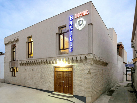 Basilic Hotel