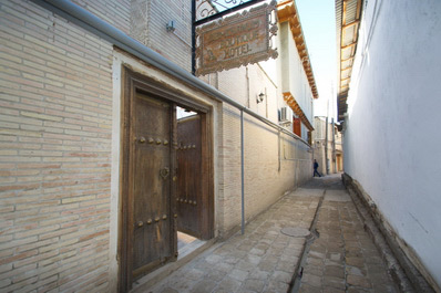 Entrance, Bibi-Khanym Hotel