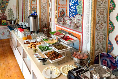 Breakfast, Lyabi House Hotel