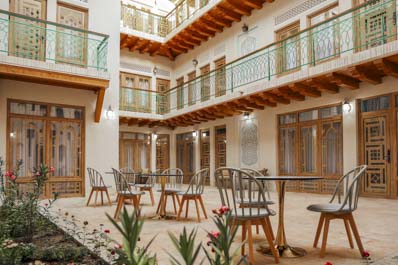 Внутренний Двор, Гостиница Makon Art