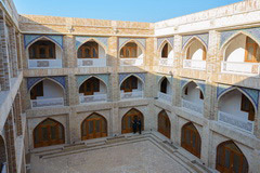 Courtyard, Shahriston Hotel