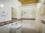 Salle de bain, Hôtel Volida