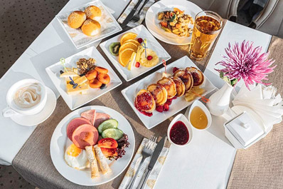 Petit-déjeuner, Hôtel Grand Fergana