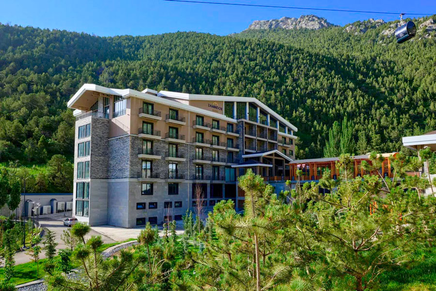 Zamindor Resort Hotel