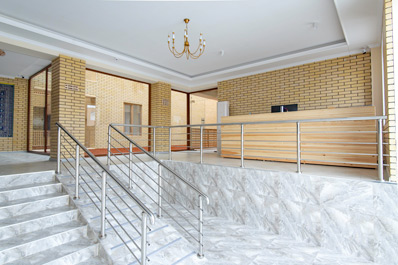 Reception, Darvaza Hotel