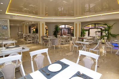 Restaurant, DiliMah Premium Luxury Hotel