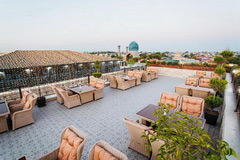 Café sur le toit, Hôtel Gur Emir Palace