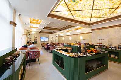 Restaurant, Kohinur Plaza Hotel