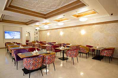 Restaurant, Kohinur Plaza Hotel