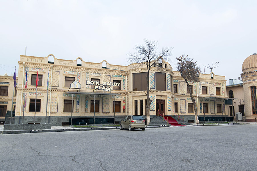 Ko’k Saroy Plaza Hotel