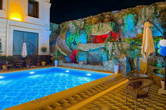 Pool, Medina Hotel