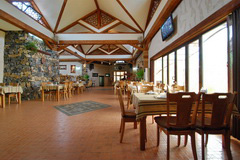 Restaurant, Platan Hotel