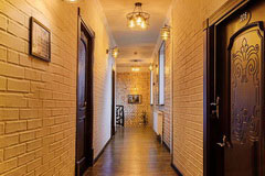 Corridor, Usman Hotel