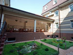 Courtyard, Arien Plaza Hotel