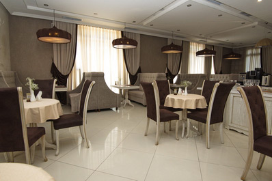 Restaurant, Aster Hotel