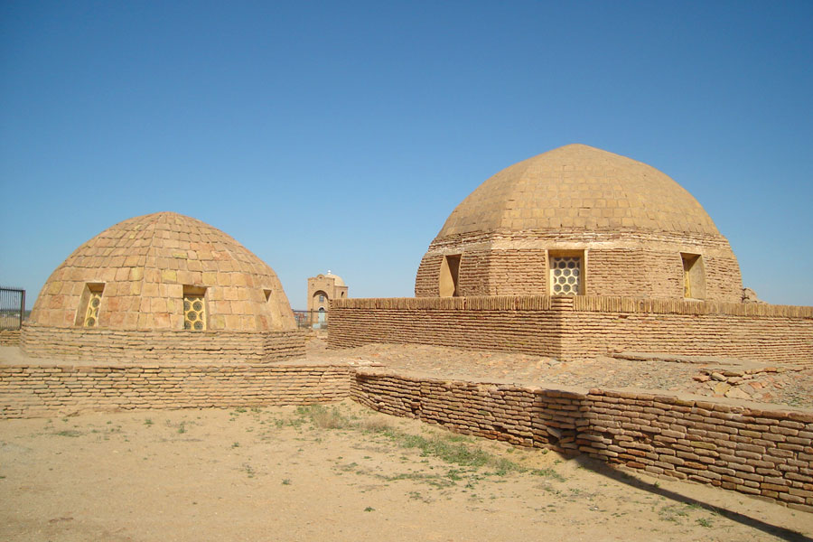 Nécropole Mizdakhan, le Karakalpakstan