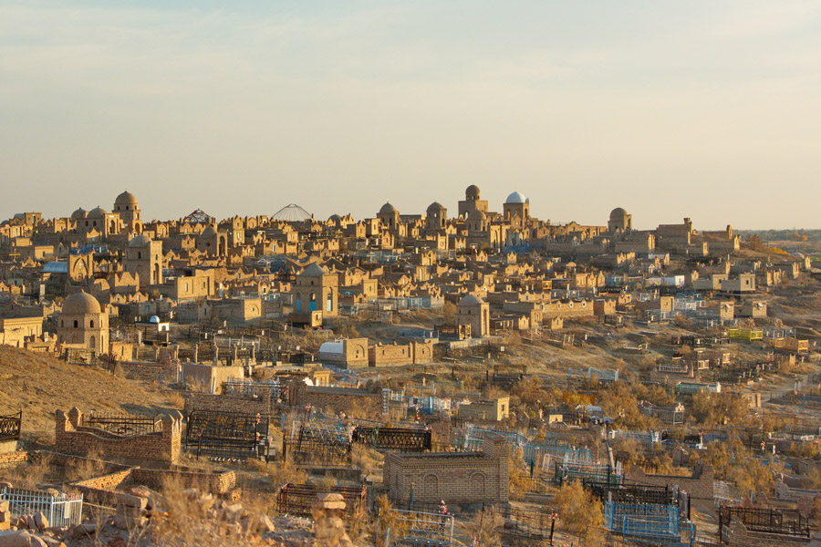 Nécropole Mizdakhan, le Karakalpakstan