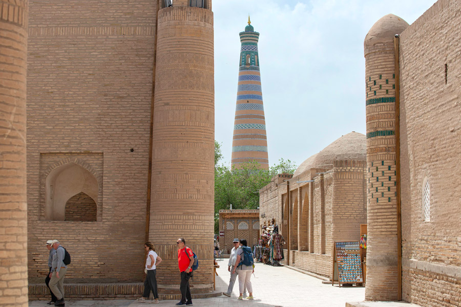 Les Curiosités de Khiva - Islam Khodja Les Curiosités de Khiva - Islam Khodja