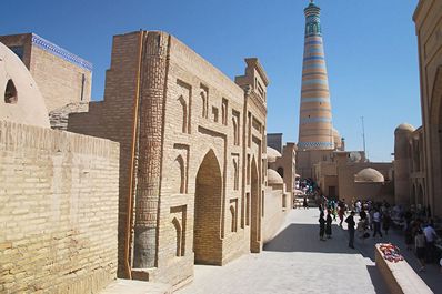 Monumentos y sitios de interés en Khiva (Jiva) Monumentos y sitios de interés en Khiva (Jiva)