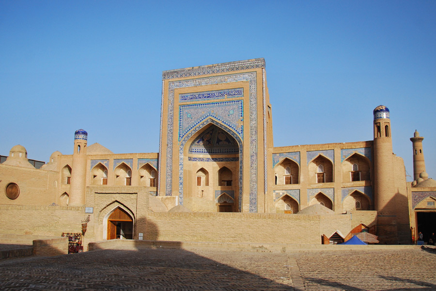 Allakuli Khan Madrasah, Khiva